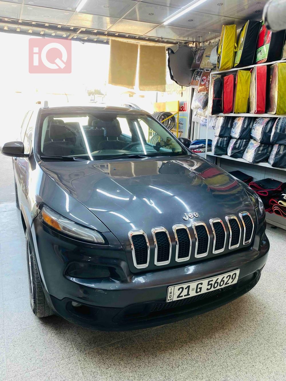 Jeep Cherokee
